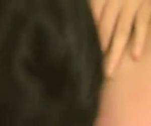 bu iki kız birbirlerine iyi hissediyorum, ama han tamamen korunmasız hissediyorum hala zor 1.