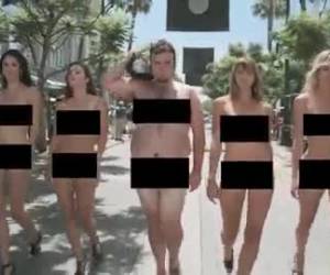 Camminare nudo sul stass