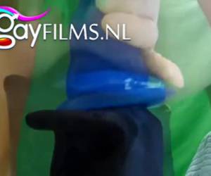 anal acrobat visar sina tricks
