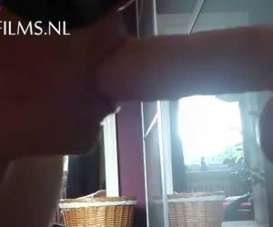 först i munnen sedan hela vägen i hans röv