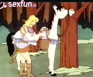 seksuaalisia haluja keksiä kuin prinsessa, kaikki näkevät mastubate, sitten pistää ruusunen, itse whiteh dildo. jokainen laskee kaikki unessa ja prinssi tulee ja kuninkaan tytär vittuile whiteh hänen iso mulkku ja eevan